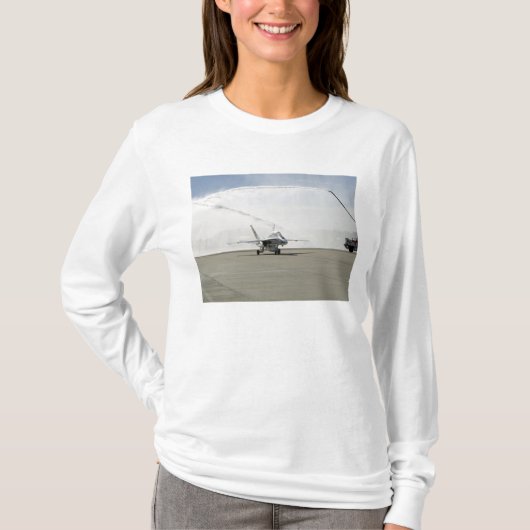 F-18航空機 Tシャツ (正面)