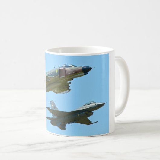 F-4 PHANTOMおよびF-16戦闘《鳥》ハヤブサ コーヒーマグカップ (正面右)