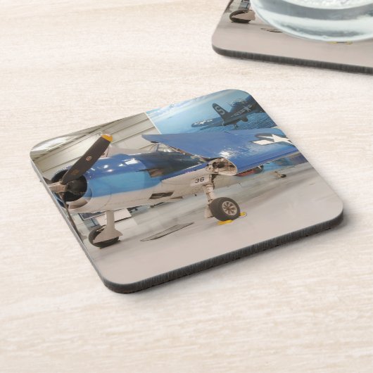 F-6FのHellcatの第二次世界大戦の戦闘機の コースター (左側)