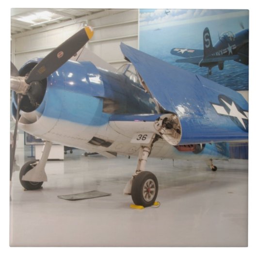 F-6F ヘルキャット 第二次世界大戦の戦闘機が タイル (正面)
