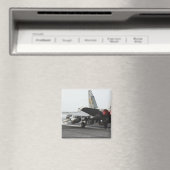 F/A-18Cホーネットがフライトデッキ2から発射する マグネット (インサイチュ (食洗機))