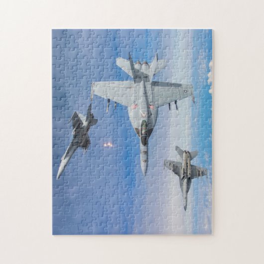 F/A-18Eホーすごいネット（11x14インチ） ジグソーパズル (縦)