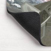 F/A-22ラプターが訓練任務を遂行する マウスパッド (コーナー)