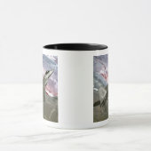 F/A-22ラプターが訓練任務を遂行する マグカップ (中央)