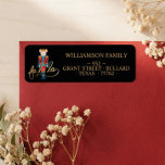 Fa La La Christmas Nutcrackerマウスキングアドレス ラベル<br><div class="desc">おもしろいフェスティバルくるみ割りマウスキングキャラクター住所 シールのためのあなたのホリデーカード。デザインは明るい青と赤のスーツとケープを着て私たちのくるみ割りマウスを特徴とする。Fa La La are Overlay the words over the nutcracker mouse kingイラストレーション.家族の署名と住所でパーソナライズ。</div>