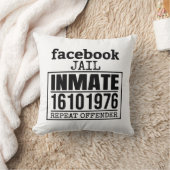 Facebookの刑務所受刑者再犯者 クッション (ブランケット)