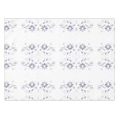 Faded Blue and White Floral Pattern テーブルクロス (正面(横))