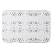 Faded Blue and White Floral Pattern バスマット (正面)