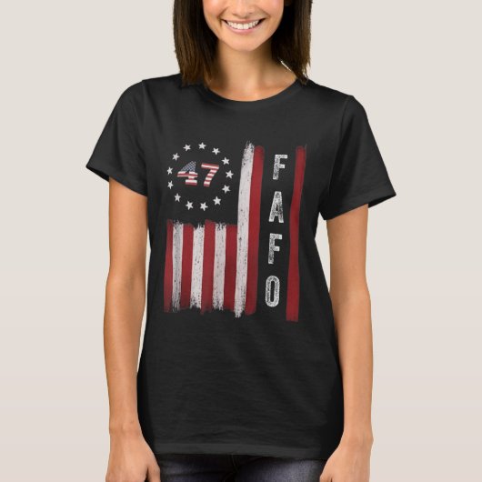 Fafo国旗のトランプおもしろい Tシャツ (正面)