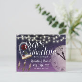 Fairytale結婚のエレガントPurple Save the Date 案内ポストカード (スタンド正面)