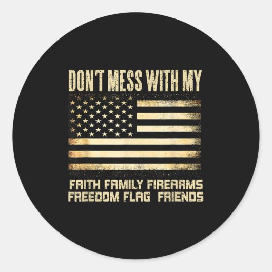 Faith Family Firearms Dom Flag Friends American  ラウンドシール (正面)