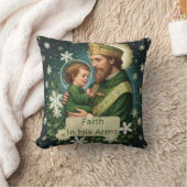 Faith in His Arms Saint Patrick with Baby Jesus  クッション (ブランケット)