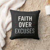 Faith Over Excuses Gym Motivation – Christian Disc クッション (ブランケット)
