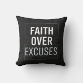 Faith Over Excuses Gym Motivation – Christian Disc クッション (正面)