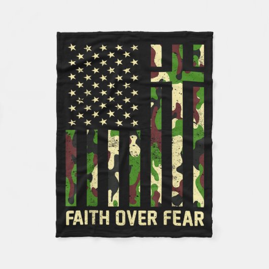 Faith Over Fear Christian Americn Flag Camouflage  フリースブランケット (正面)