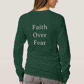 Faith Over Fear Silver Text Green T-Shirt Tシャツ (裏面)