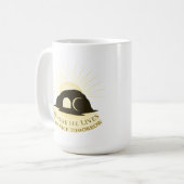 Faith Sunrise Easter 2026 Mug — Christian Gift コーヒーマグカップ (正面左)