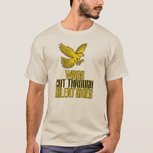 Falcon Avengers Wing Dive Design Tシャツ (正面)