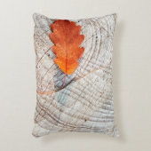 Fall autumn leaves oak leaf wood アクセントクッション (正面(垂直))