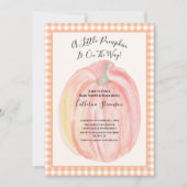 Fall Baby Shower Invitation Little Pumpkin Gingham 招待状 (正面)