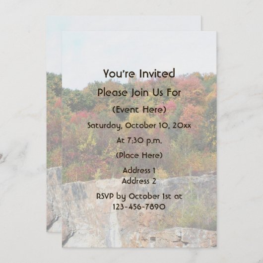 Fall Foliage Along Rock Cliff Nature  招待状 (正面/裏面)