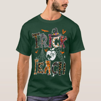 Fall Holiday Themed Thanksgiving Halloween Teacher Tシャツ