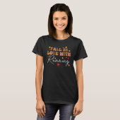Fall In Love With Running Fall Leaves Autumn Thank Tシャツ (正面フル)