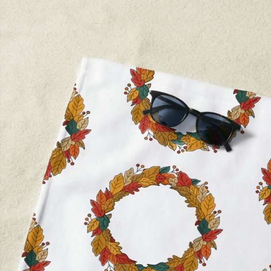Fall Leaf Wreath Circle ビーチタオル (インサイチュ)