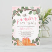 Fall Pumpkin Eucalyptus Wreath Girl Baby Shower 招待状 (スタンド正面)