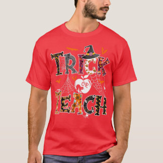 Fall Themed Thanksgiving Halloween Teacher Trick O Tシャツ