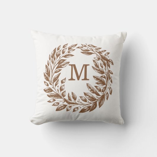 Fall Wreath Monogram Initial Throw Pillow クッション (正面)