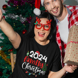 Family Christmas 2024 – Festive Holiday  Tシャツ