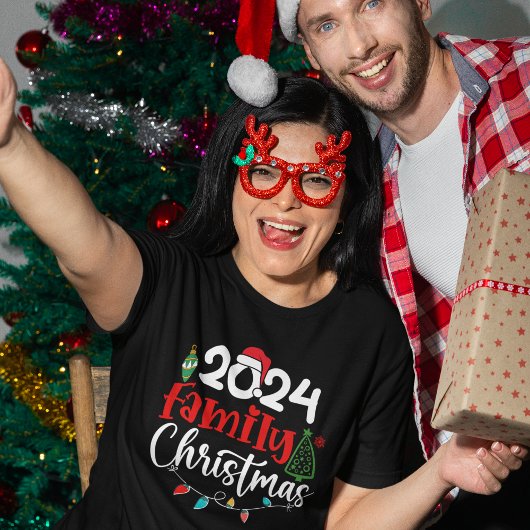 Family Christmas 2024 – Festive Holiday  Tシャツ