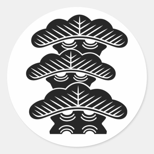 [Family Crests] Left-aligned 3tiered pine trees ラウンドシール (正面)