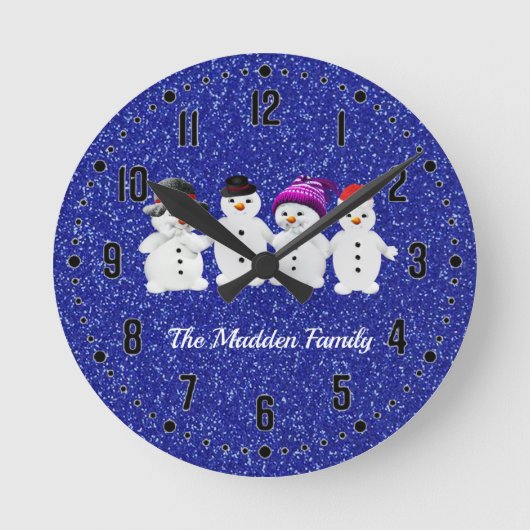 Family of Four Snowmen Blue Sparkle Winter Round P ラウンド壁時計 (正面)