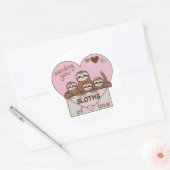 Family of Sloths with Envelope, Heart and Text ラウンドシール (封筒)