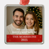  Family Photo Modern Red and Gold Snowflake メタルオーナメント (正面)