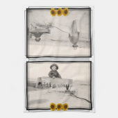 Family Photos with Borders and Sunflowers キッチンタオル (縦)