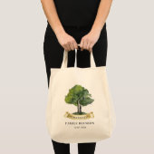 Family Reunion Tree Botanical Custom トートバッグ (正面(商品))
