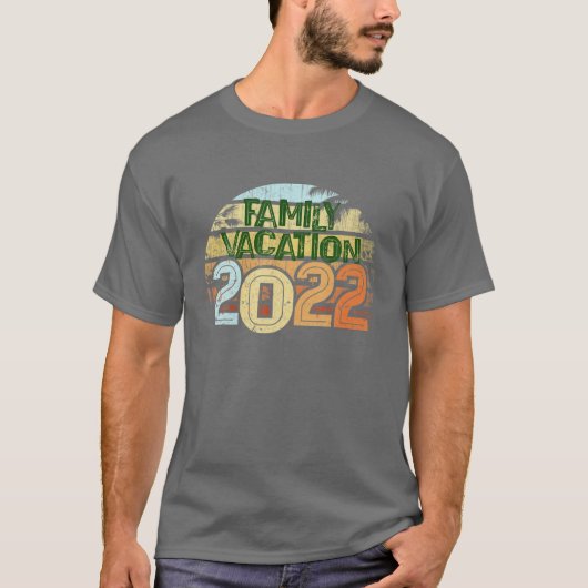 Family Vacation 2022 Summer Island Beach Familia V Tシャツ (正面)