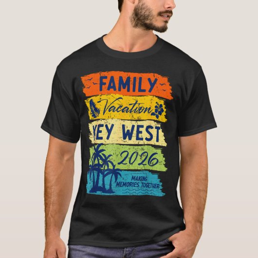 Family Vacation 2026 Key West Matching Summer Vaca Tシャツ (正面)