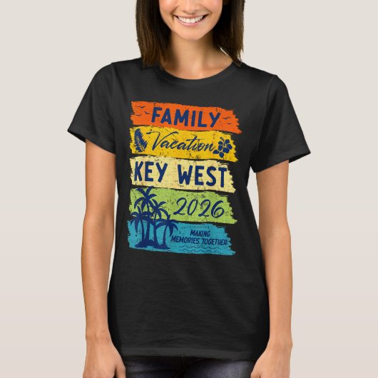 Family Vacation 2026 Key West Matching Summer Vaca Tシャツ (正面)