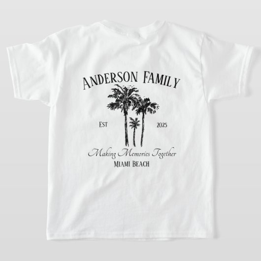 Family vacation Palm Tree Retro Summer T-Shirt Tシャツ (レイダウン裏面)