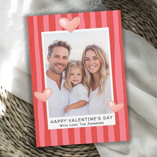 Family Valentine's Day Photo with Hearts Stripes シーズンカード