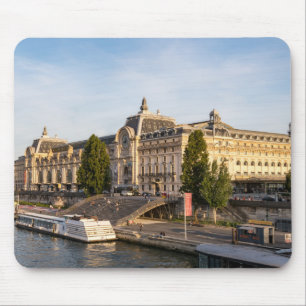 Famous Musée d'Orsay - Paris, France, Europe マウスパッド