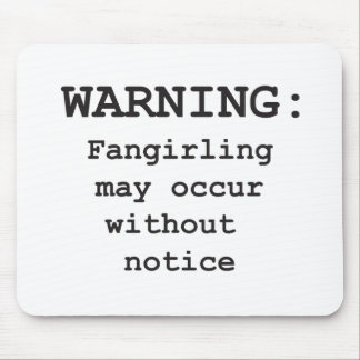 Fangirling マウスパッド
