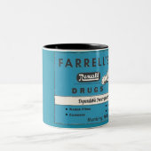 FarellはMunising、MIに薬剤を入れます ツートーンマグカップ (中央)