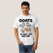 Farm Apparel Meme Pun Funny Goat Tシャツ (正面フル)
