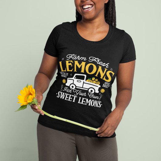 Farm Fresh Lemons Loccally Grown Tシャツ