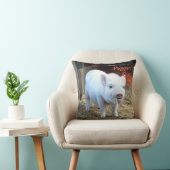 Farm Life Piggin' Out Piglet with Cow on reverse クッション (椅子)